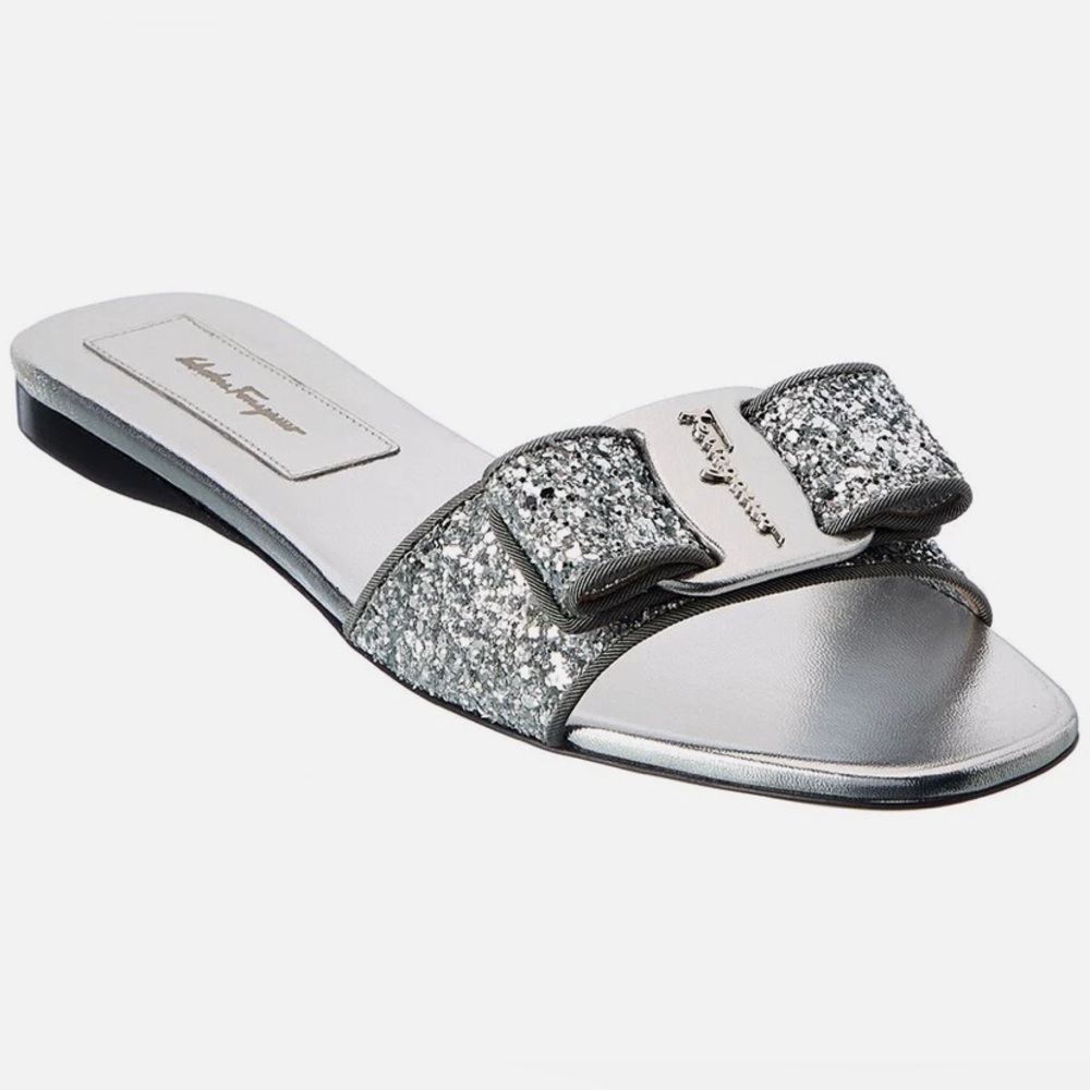NWOT Salvatore Ferragamo Vicky Leather Sandal